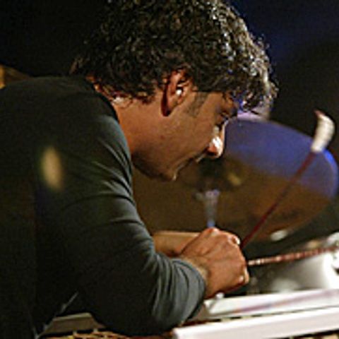 Ovidiu Lipan Ţăndărică, Marius Mihalache şi Mihai Mărgineanu vor cânta, pe 16 mai, în Bucureşti