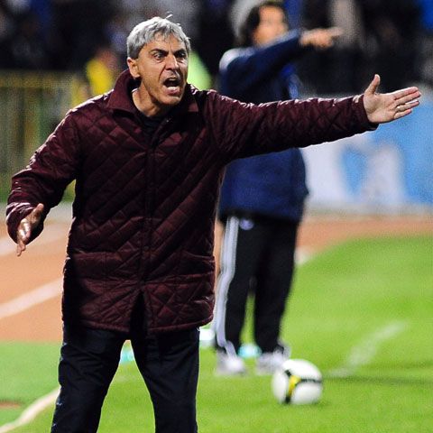 Cârţu şi Bornescu, suspendaţi câte o etapă după incidentul de la meciul Pandurii-Universitatea