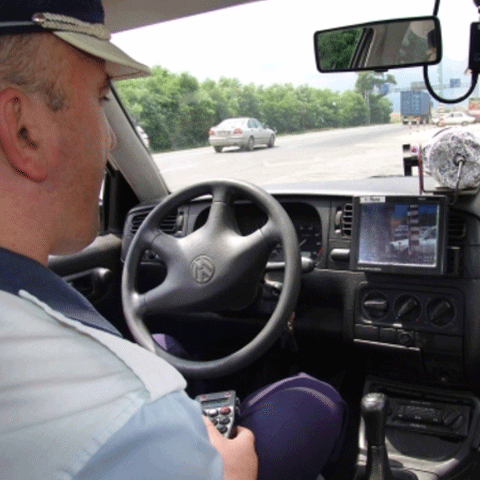Poliţia a retras avizul de funcţionare pentru 77 de radare fixe, amplasate în 18 judeţe