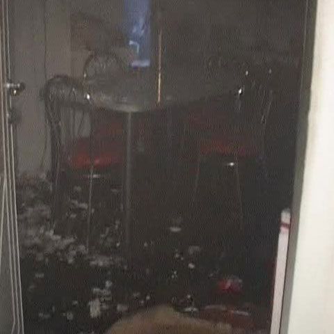 Explozie într-un bloc din Timişoara, din cauza acumulării de gaze