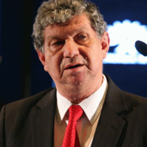 Ministerul Economiei va concedia circa 2.000 de angajaţi din companiile energetice din subordine