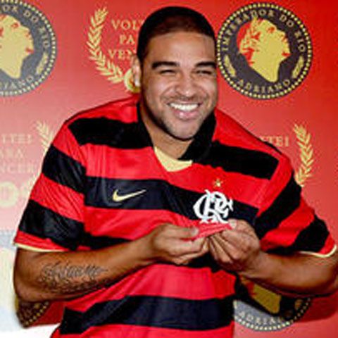 Adriano, prezentat oficial la Flamengo 
