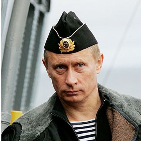 Putin a dovedit că este şi un bun cântăreţ, la o serbare şcolară