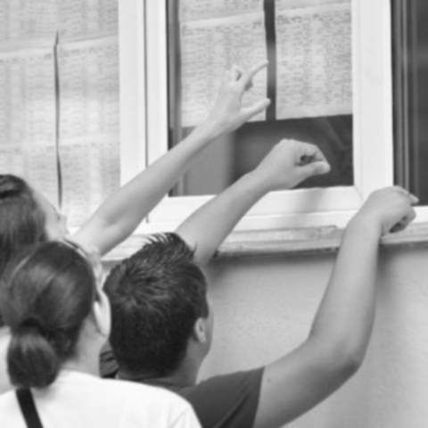 Rezultatele la teza cu subiect unic la Limba şi Literatura Română se vor da cel mai devreme miercuri