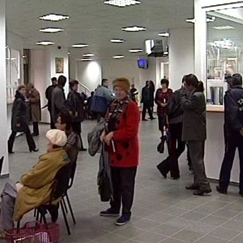 Bugetarii de lux nu vor mai fi privilegiaţi şi la pensii, din 2010
