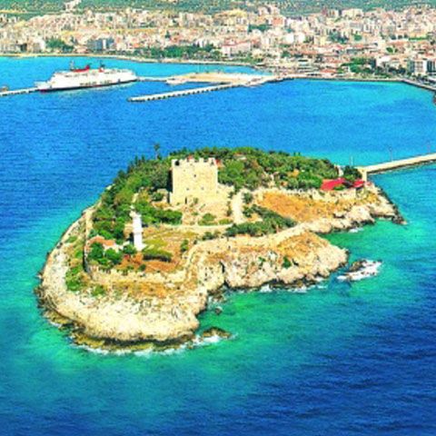 Ostaticii de la banca din Kuşadasi, Turcia, au fost eliberaţi