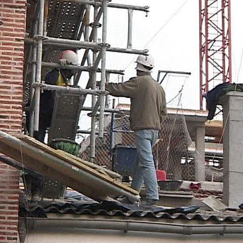 Un român din Spania va primi medalia pentru merit cetăţenesc după ce s-a luptat cu un infractor