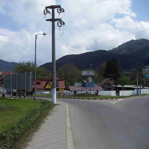 Un braşovean care revendică un teren a blocat şoseaua de intrare în municipiul Săcele