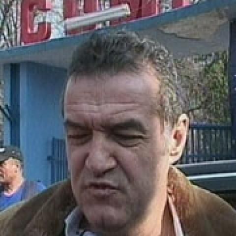 NewsIn - Gigi Becali: "Pentru meciul cu Timişoara voi face echipa împreună cu Massimo Pedrazzini"
