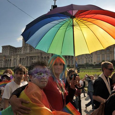Peste 700 de jandarmi vor asigura paza la Gay Fest şi marşurile \"Pentru Normalitate\"