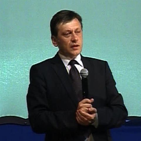 Crin Antonescu joacă tare chiar şi înainte de campania electorală