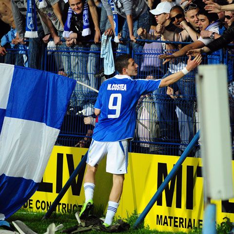 Fraţii Costea au deraiat Rapidul! Rapid - Universitatea Craiova 0-3!
