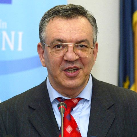 Fostul ministru al Muncii, Paul Păcuraru, protagonistul unui scandal sexual