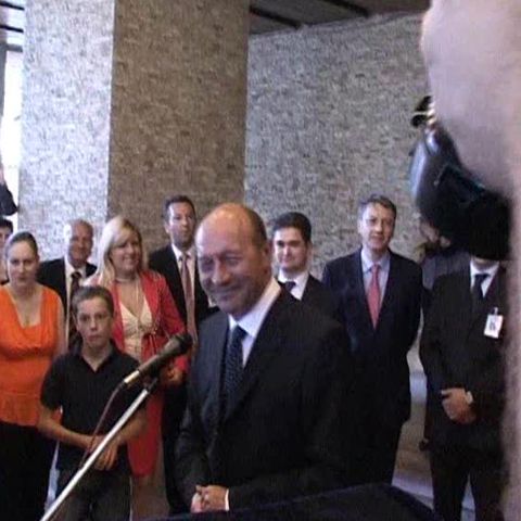 Băsescu: Pentru moment, îmi ajunge actualul mandat de preşedinte