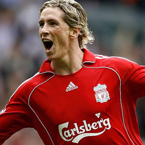 Fernando Torres şi-a prelungit contractul cu Liverpool până în 2013