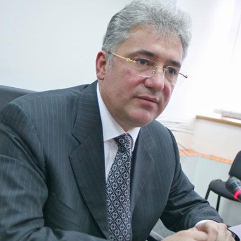 Adriean Videanu va ataca sentinţa Tribunalului Bucureşti care îl obligă la plata unor despăgubiri