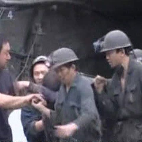 30 de oameni au murit în urma unei explozii într-o mină din China