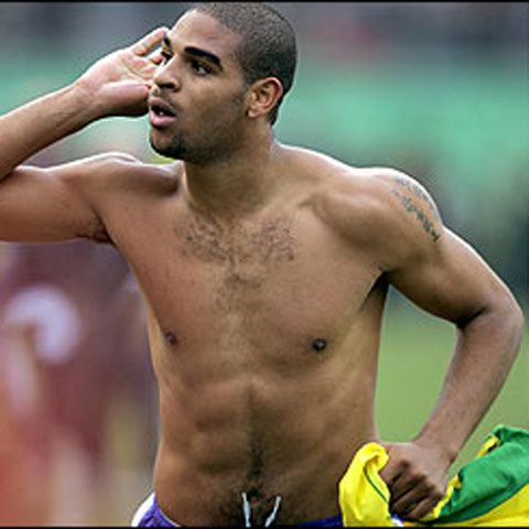 Brazilia - Antrenorul lui Flamengo a anunţat că Adriano a absentat nemotivat de la antrenament