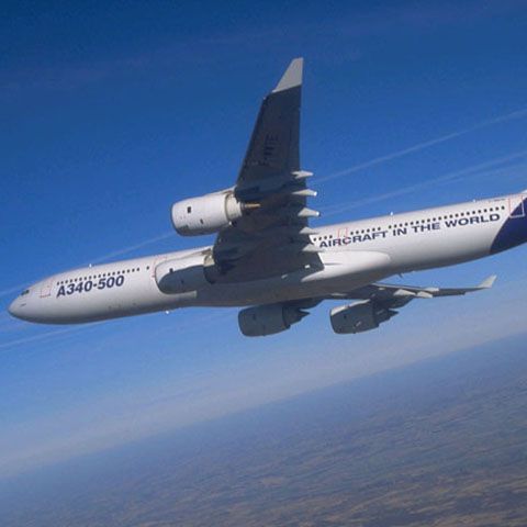 Epava aeronavei dispărute luni a fost găsită de aviaţia braziliană 