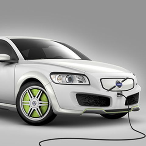  UE a aprobat ajutorul Suediei pentru construirea de maşini eco sub marca Volvo
