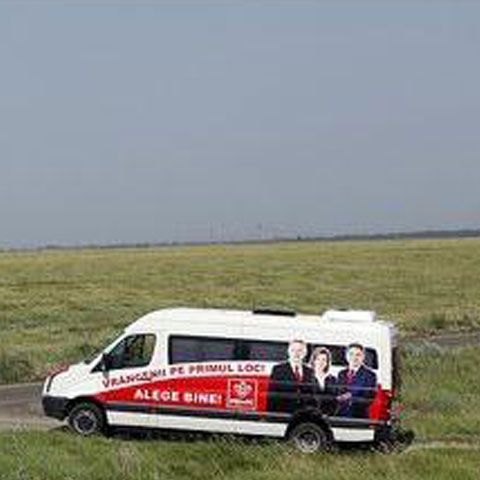 PSD Vrancea a folosit microbuze electorale de alegeri, potrivit Cotidianul