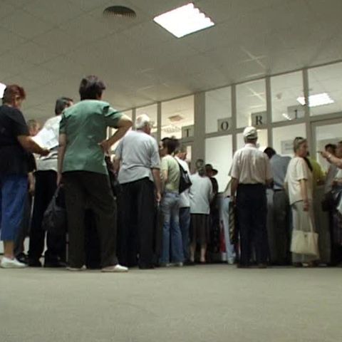 În primele 5 luni, bugetul de pensii a avut un deficit de 1,2 miliarde de lei 