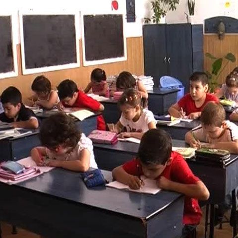 Concurenţă pe posturile de titulari în învăţământ, în Mehedinţi