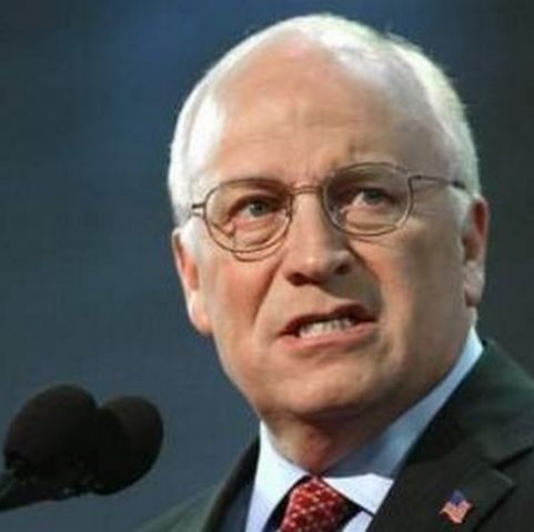 Cheney aproape că vrea ca SUA să fie atacate, spune directorul CIA