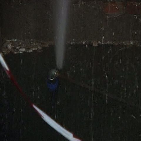 O ţeavă de apă din centrul Craiovei s-a spart vineri seară 