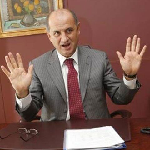 George Copos a rămas fără permis, după ce a fost prins circulând cu peste 200 de km/h pe A2