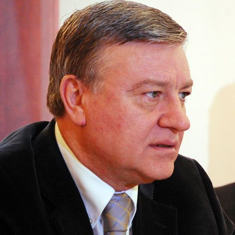 Mircea Sandu declară că Prunea va fi suspendat din funcţie, dacă va fi trimis în judecată