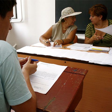 Examenul de Bacalaureat va suferi modificări din anul şcolar 2009-2010 