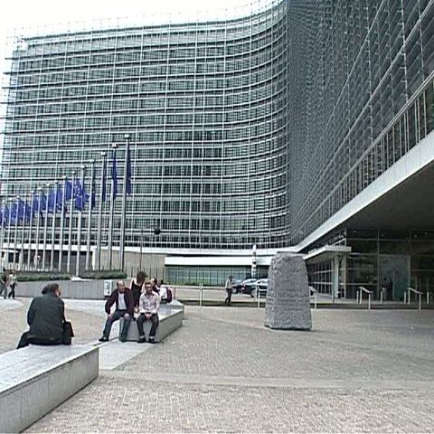 Suedia a preluat de miercuri preşedinţia semestrială a UE
