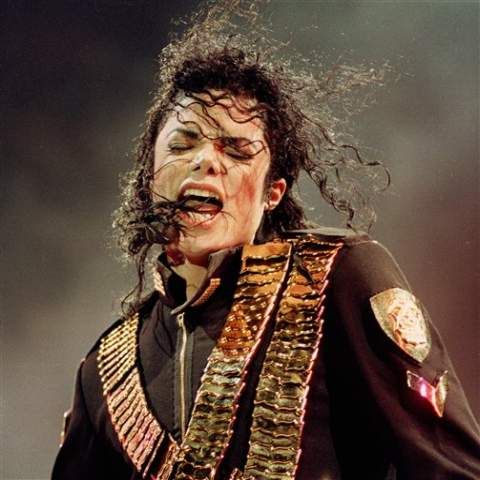 Peste 500.000 de fani s-au înscris pentru bilete la ceremonia funerară a lui Michael Jackson