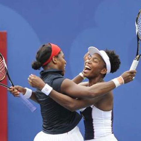 Tenis - Surorile Williams au câştigat proba de dublu la Wimbledon