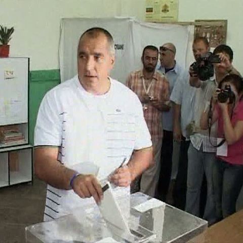Partidul de centru-dreapta al primarului Sofiei a câştigat alegerile din Bulgaria