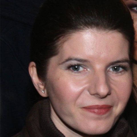 Ministrul Iacob-Ridzi a participat la şedinţa BPN a PDL, dar s-a ferit de presă