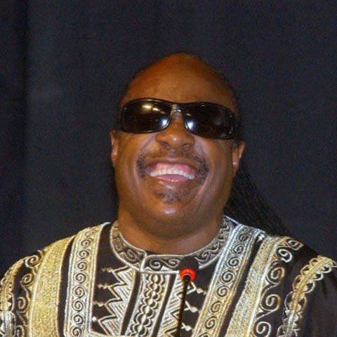 Cântăreţul Stevie Wonder crede că Dumnezeu a avut mai multă nevoie de Michael decât restul lumii