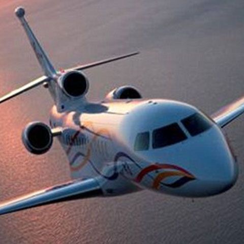 Nicolas Sarkozy şi-a botezat avionul prezidenţial după numele soţiei 