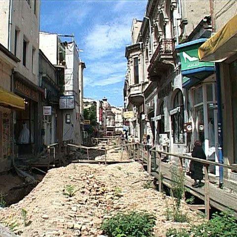 Oprescu: Străzile din jurul BNR vor fi reabilitate până în septembrie