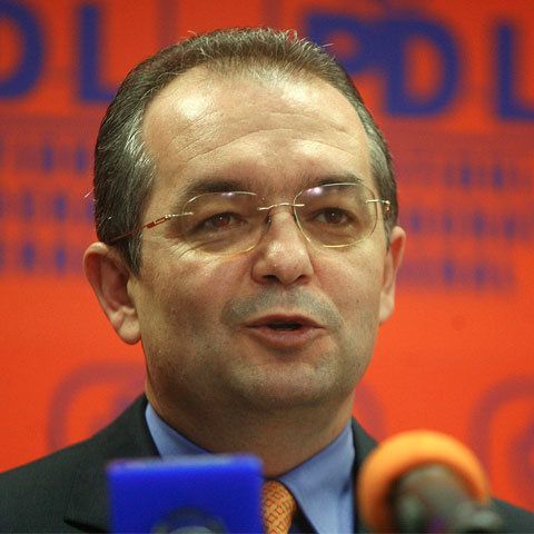 Boc: Guvernul validează forma finală a memorandumului privind Nabucco, modificată prin negocieri