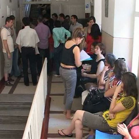 70.000 de cadre didactice s-au bătut pentru un post la concursul de titularizare