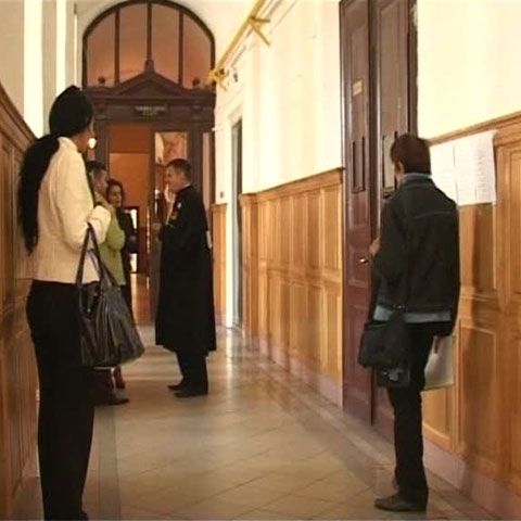 Criză financiară în sistemul judiciar. Mai multe instanţe din ţară au datorii de milioane de lei la utilităţi