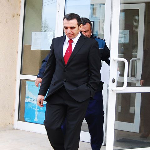 Penescu vrea strămutarea dosarului, invocând \"duşmăniile\" cu magistraţii piteşteni