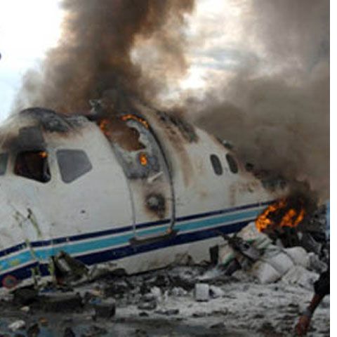 Tragedie în Iran. 168 de oameni au murit după ce un avion de linie s-a prăbuşit