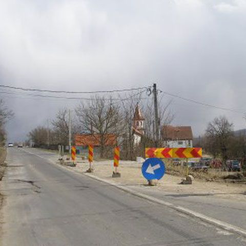 Drumul naţional 17 se modernizează încet şi la preţ de autostradă
