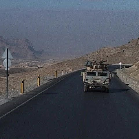 O bază militară română din Afganistan a fost atacată: doi militari au fost răniţi
