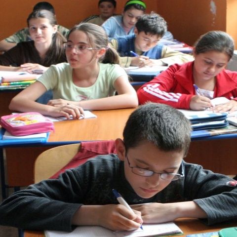 Anul şcolar 2009-2010 va începe la 14 septembrie
