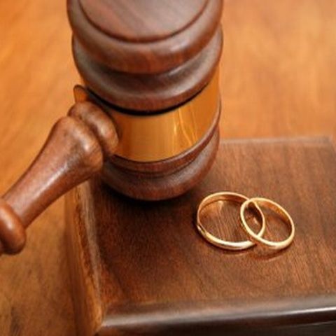 Divorţ gratis şi fără bătăi de cap: afacere pe Internet