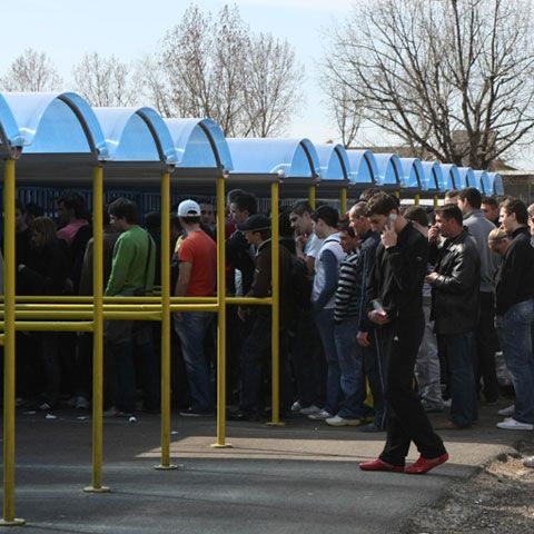 Steaua - Biletele pentru meciul cu Motherwell au preţuri cuprinse între 10 şi 75 de lei